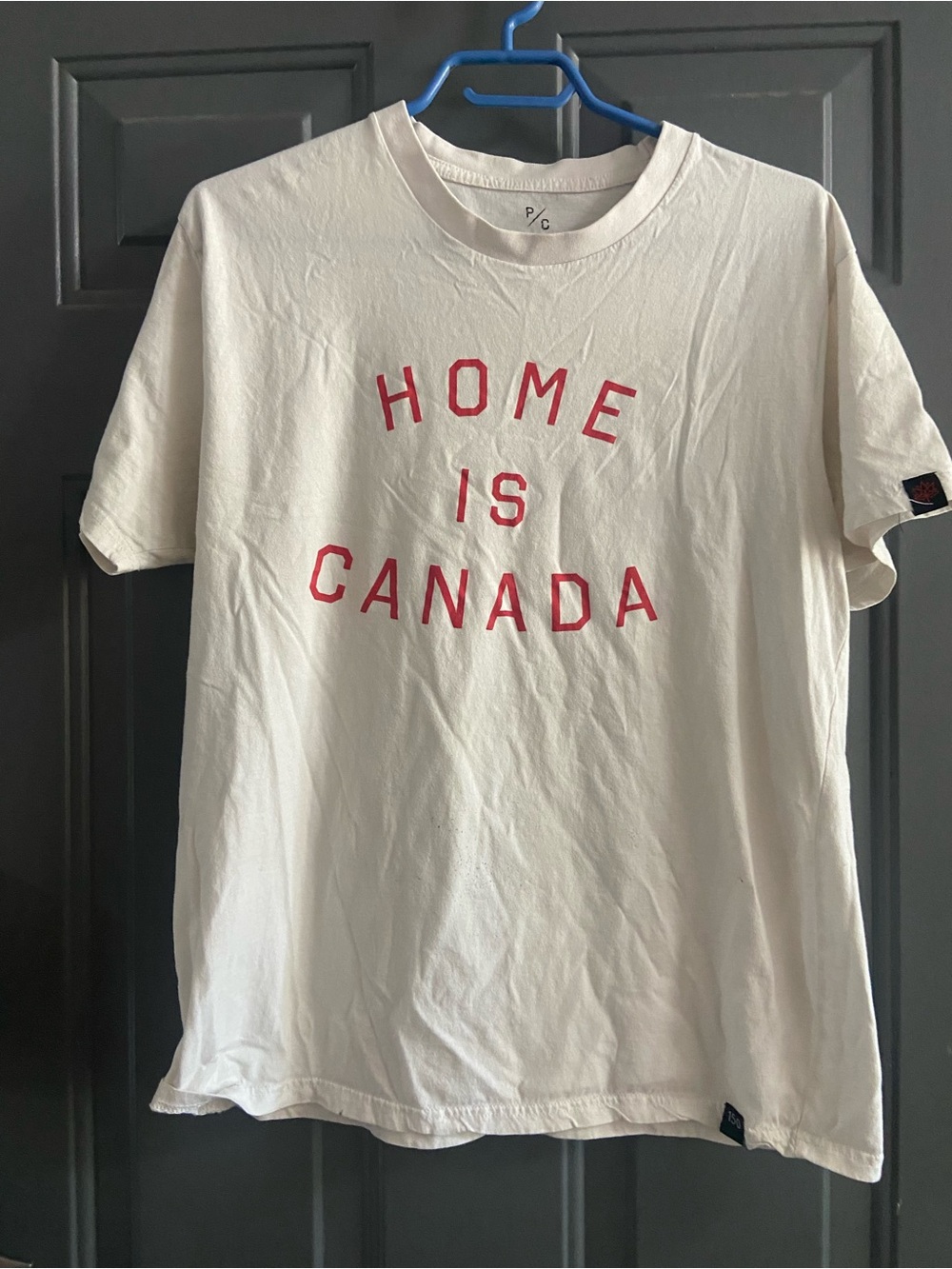 Peace Collective 100% cotton tee red and white "Home is Canada" Sz L